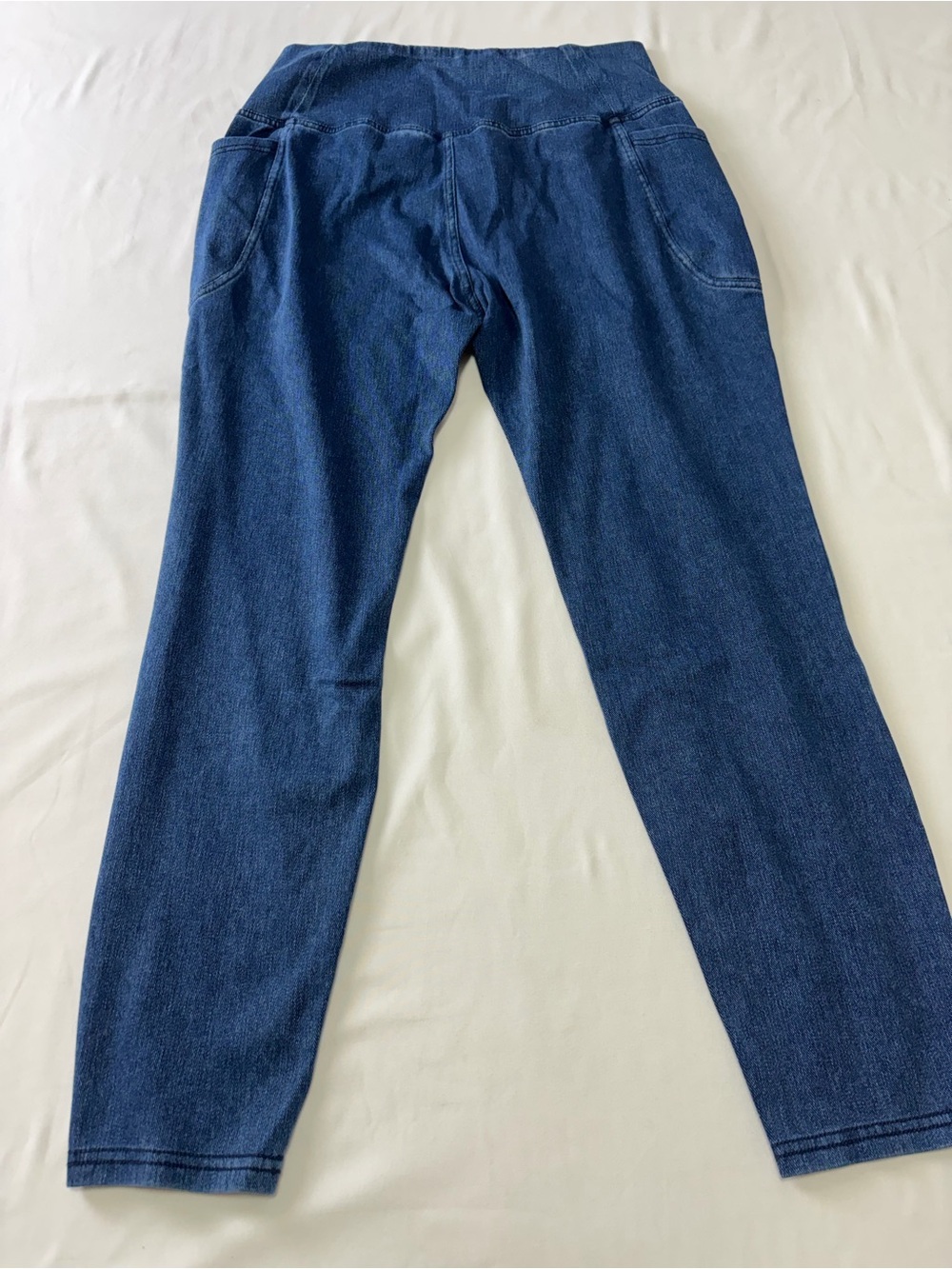 HALARA Women's Straight Leg Jeans in Dark Blue - Picture 11 of 11